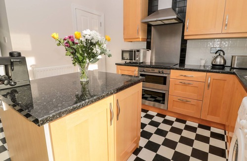 Tynemouth Cottage | Tynemouth Village Penthouse