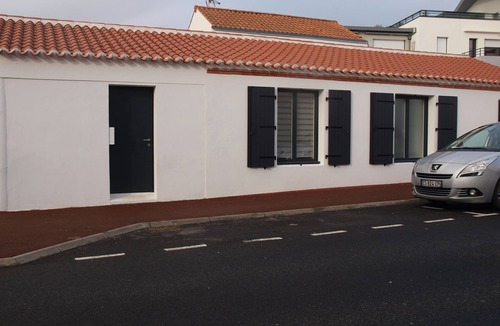 Saint-Gilles-Croix-de-Vie House | TYPICAL VENDEENNE HOUSE, 6 PEOPLE