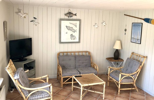 Les Portes-en-Re House | typical charming recent house 4 people