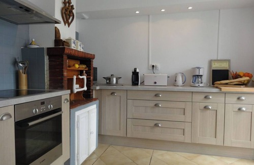 Loix House | Typical, completely renovated Réthaise house