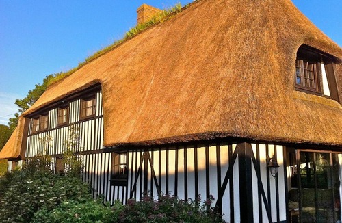 Theuville-aux-Maillots House | Typical Normandy cottage with character