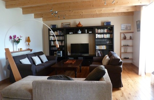 Ploneour-Lanvern House | Typical house, completely renovated, comfortable and warm.