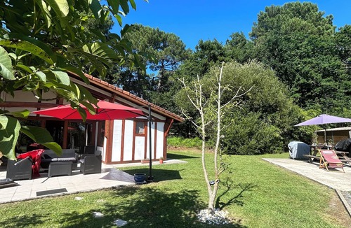 Gastes House | Typical Landes house near lake and forest