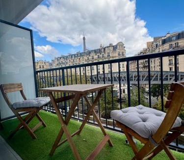 Grenelle Apartment | Typical Parisian apartment with balcony, Eiffel Tower