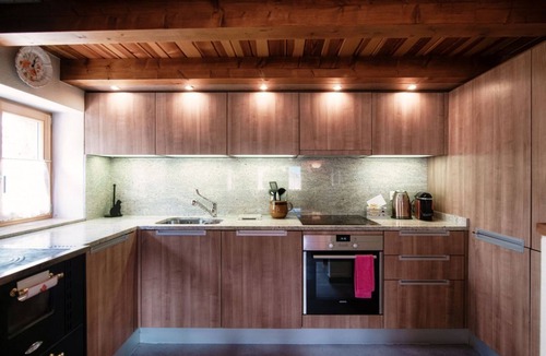 Sobrio Cabin | Typical pretty mountain house in Faido (BAITA DAL GAT)