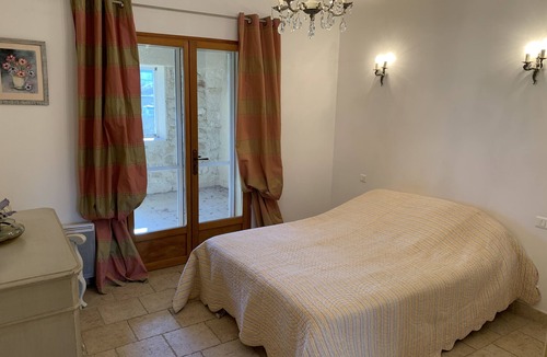 Villelaure Other | Typical Provencal farmhouse