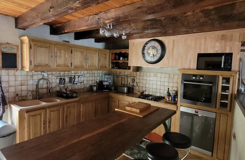 Montaigu-de-Quercy House | Typical Quercy single storey house, with heated pool