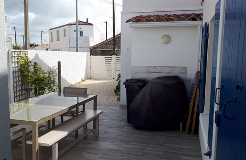 La Tranche-sur-Mer House | Typical Vendée house