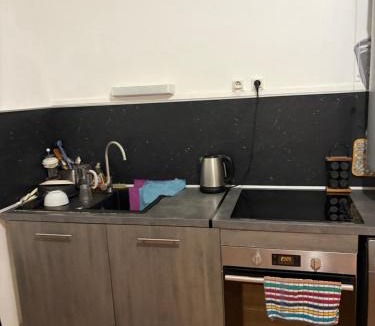 Le Teil Apartment | Typique Lila Olivier