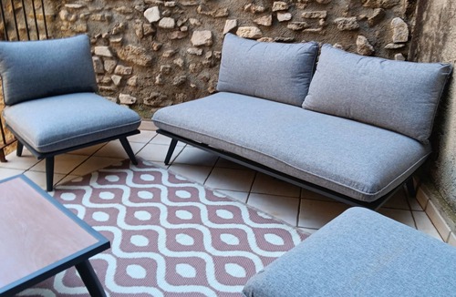 Malemort-du-Comtat House | Typique Maison de Village Provençal