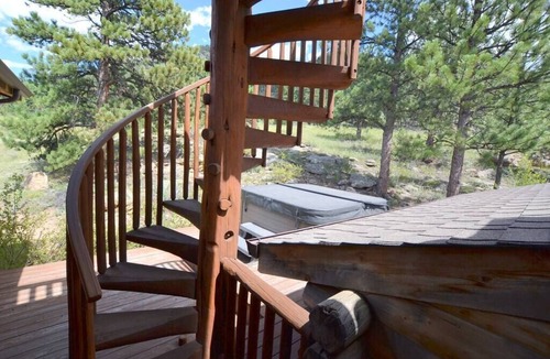 Carriage Hills House | Tyrolean - 4 bedroom home with Hot Tub