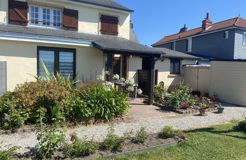 Barneville-Carteret House | Tytisa N°1 by Interhome