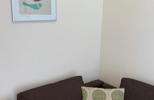 Gifford Apartment | Tytler Gardens Apartment