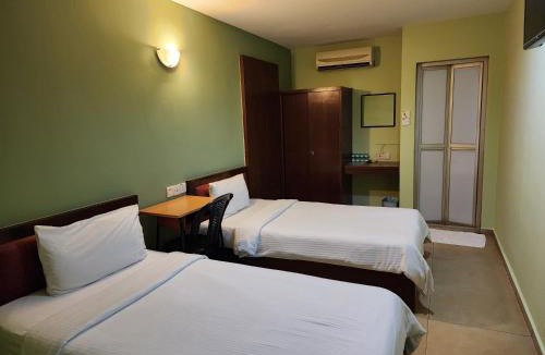 Taman Universiti Hotel | U HOTEL