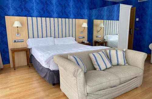 Romareda Hotel | U Hotel Villa-Gomá