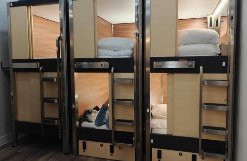 Cardozo Hotel | U Street Capsule Hostel