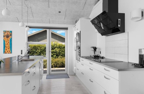 Bøjden House | "Ubavka" - 100m from the sea by Interhome