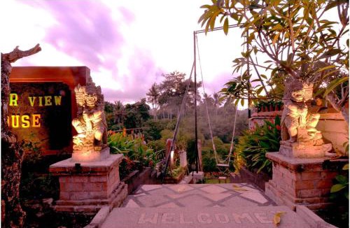 Singapadu Tengah Villa | Ubud 3 bedrooms with river view