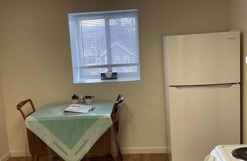 Mohawk House | UC DOUBLE!