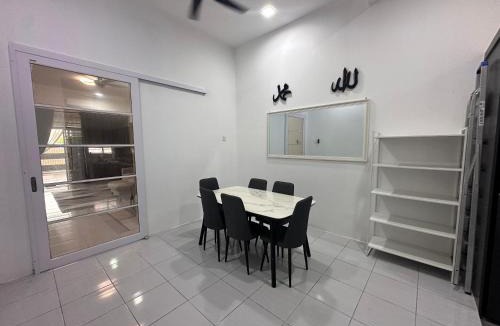 Muadzam Shah House | Udins Homestay