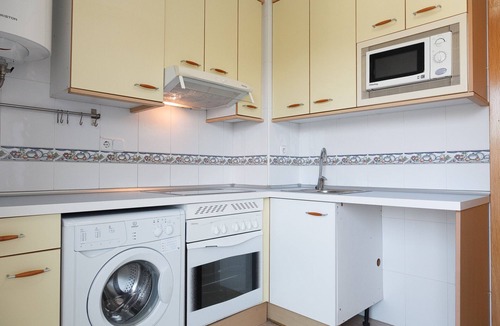 Salou City Centre Apartment | UHC LARIMAR - Fantastic family apartment with swimmingpool