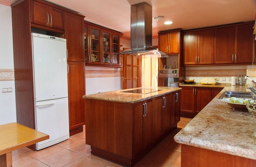 Botarell Villa | UHC VILLA BOTARELL with large garden and private pool
