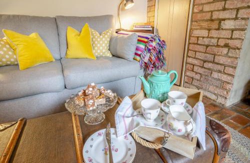 Kimbolton House | Uk44006 - Secret Cottage