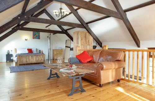 Sticklepath House | Uk45543-The Threshing Barn