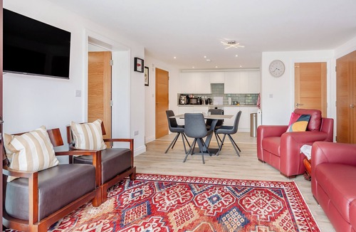 Lydney Cottage | UK46790 - Orchard Retreat