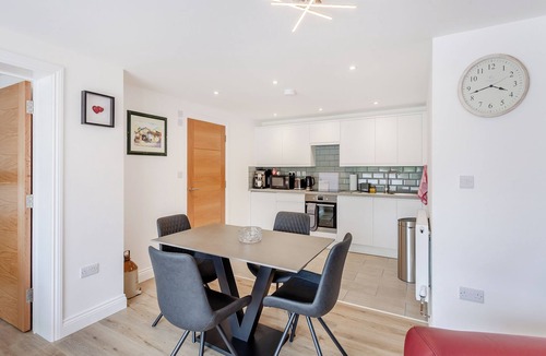 Lydney Cottage | UK46790 - Orchard Retreat