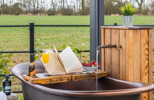 Howlett End House | Uk47693 - Piglet Cottage