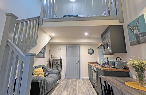 Darvel Cottage | UK7384 - The Hayloft