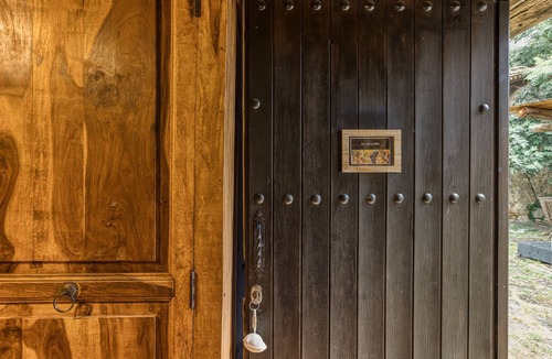 Montagut Apartment | 'Ull De Llebre' Room with Mountain Views, Shared Pool and Shared Terrace
