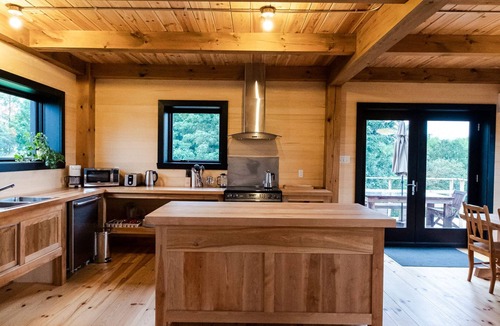 L'Islet Ski Chalet | ULTIMA ECO House