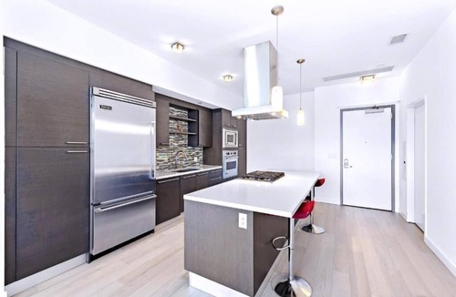 Santa Ana Apartment | Ultimate 25th-Floor Retreat – Unmatched City & Mountain Views