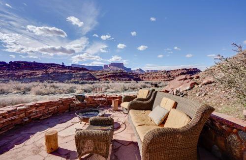 Moab House | Ultimate Base Camp! Disc Golf, Hike, ATV, Views