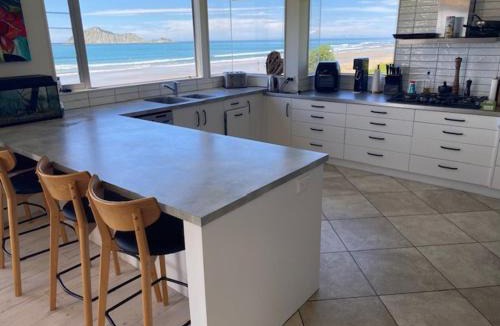 Waimarama House | Ultimate Beach Front