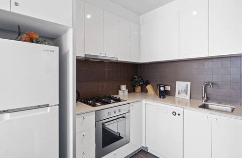 Saint Kilda South Apartment | Ultimate Comfort Gem in St Kilda ⭐