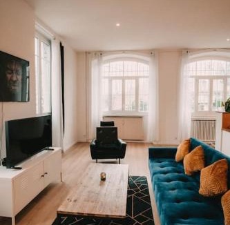 Besancon Apartment | Ultimate Comfort ! Jacuzzi & Sauna.