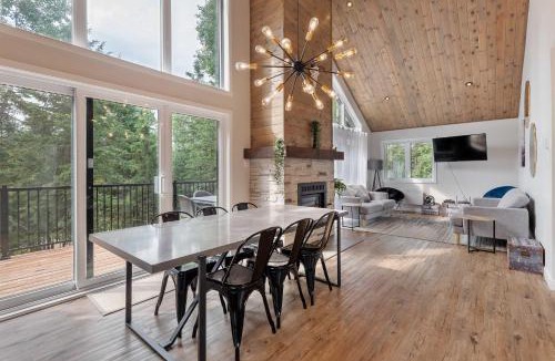 Saint Come Ski Chalet | Ultimate Comfort with Spa - Le Villa Joie
