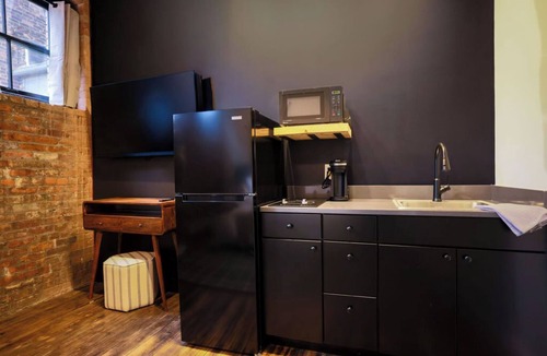 Downtown Toledo Apartment | Ultimate Downtown Location