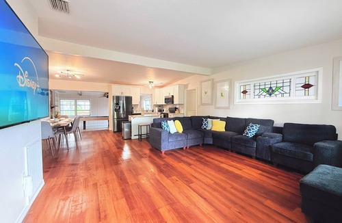 Winter Haven House | Ultimate Family Getaway: 4BR Home with Pool & Games