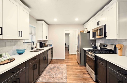 Deer Park House | Ultimate Fun Escape:Pool |Arcade|Fire Pit Seating