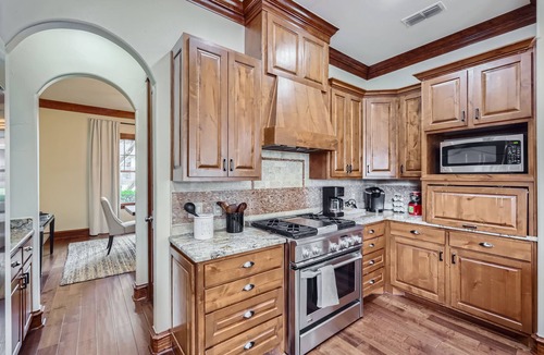 Travis Heights House | Ultimate Group Stay: Pool, Game Room & Hot Tub