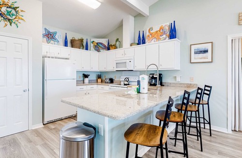 Dauphin Island House | Ultimate oceanfront getaway for large groups w/amazing views and sundeck