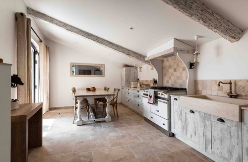 Sauzet House | Ultimate Provencal farmhouse in Provence