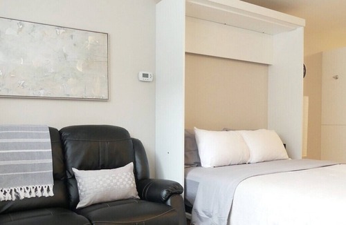 Dartmouth Apartment | Ultimate relaxation awaits.