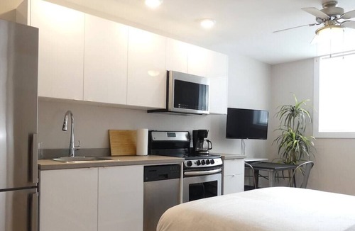 Dartmouth Apartment | Ultimate relaxation awaits.