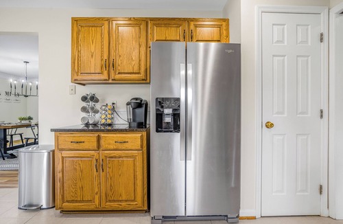 Newark House | Ultimate Retreat @ Papermill Rd