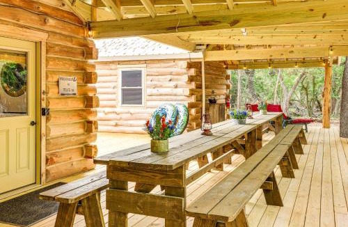 Blanco House | Ultimate Riverfront Retreat! Blanco Family Cabin